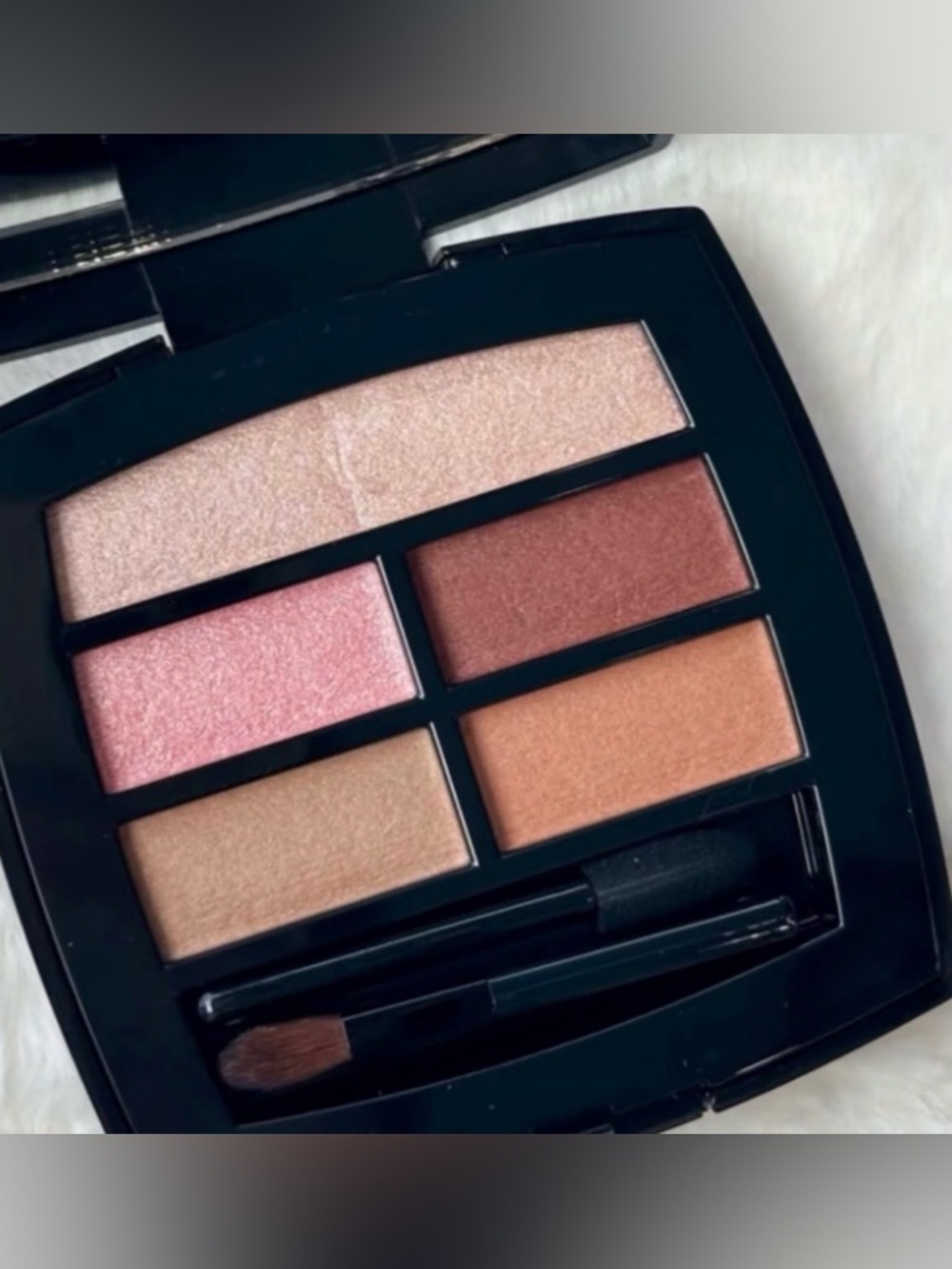 New Chanel Healthy Glow Natural Eyeshadow Palette - SOFT - Summer 2026